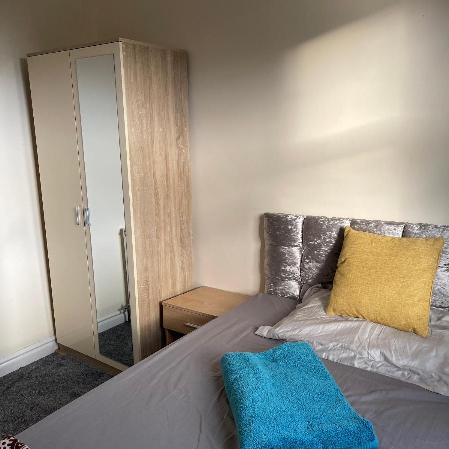 Pc Lodge Kingswood St Preston R1 Ngoại thất bức ảnh